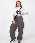 Nela Parachute-Cargohose mit weitem Bein