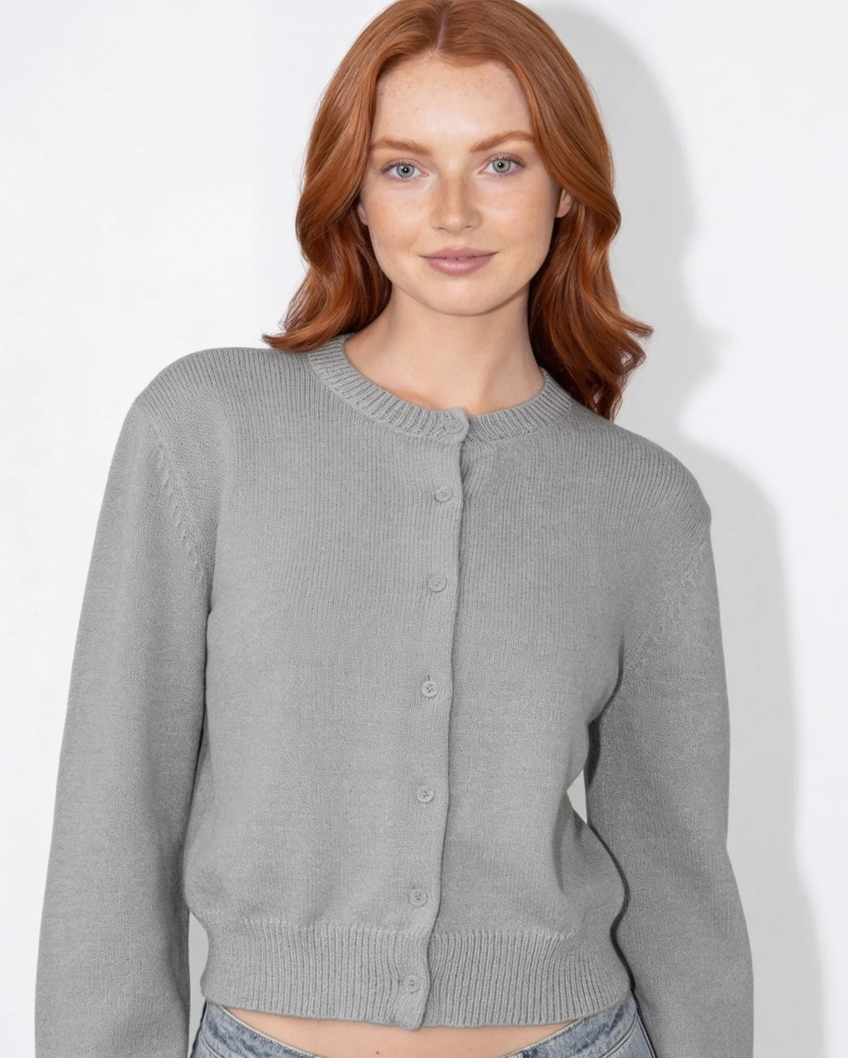 Nora™ Kurze Strickjacke mit Knopfleiste