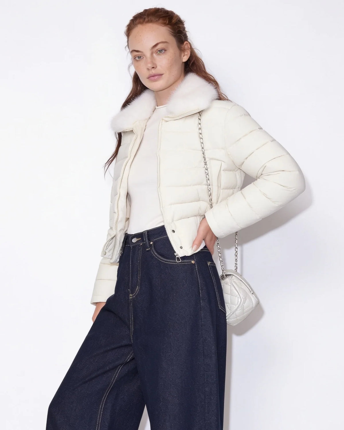 Alina Kurze Pufferjacke mit Kunstfellkragen