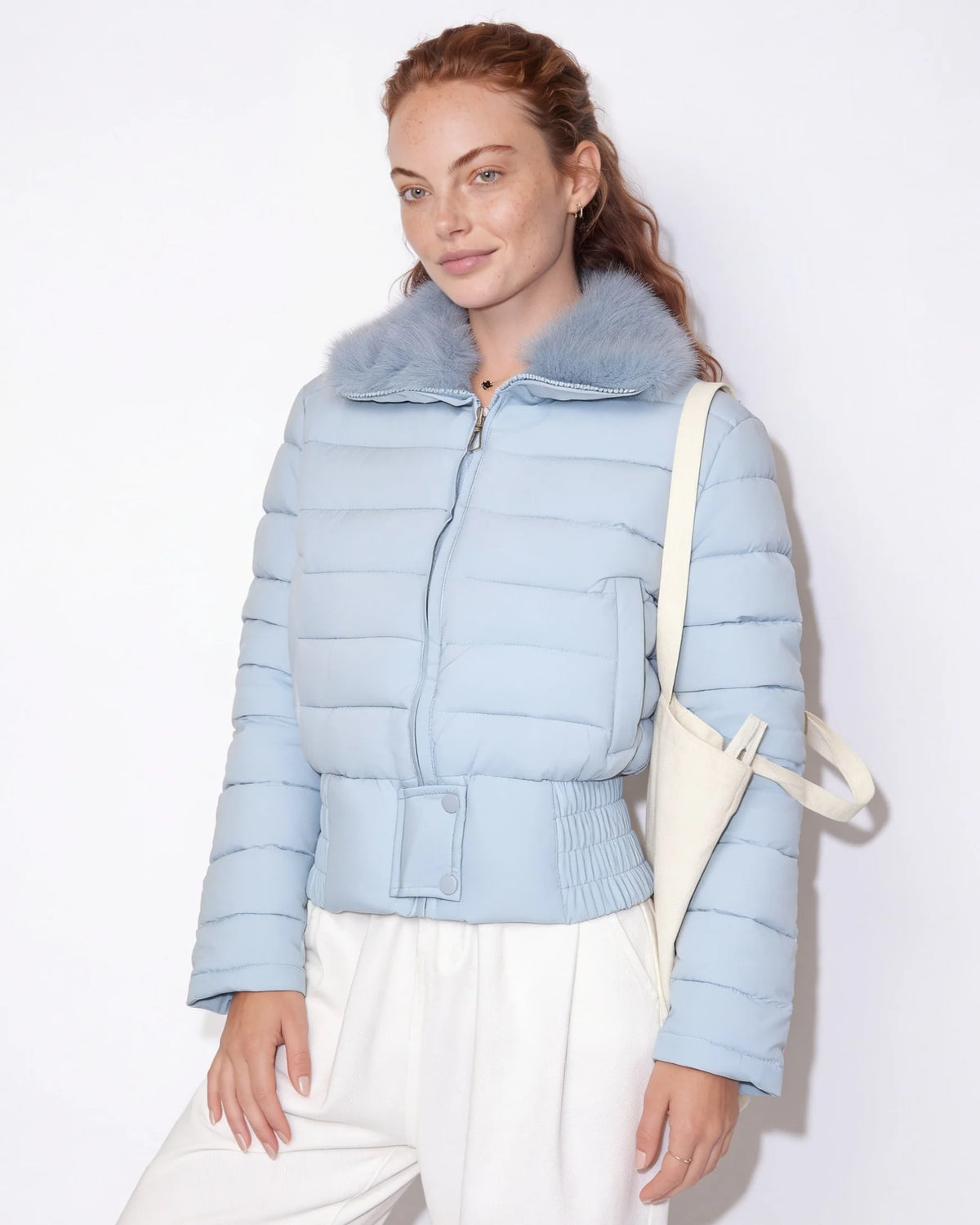 Alina Kurze Pufferjacke mit Kunstfellkragen