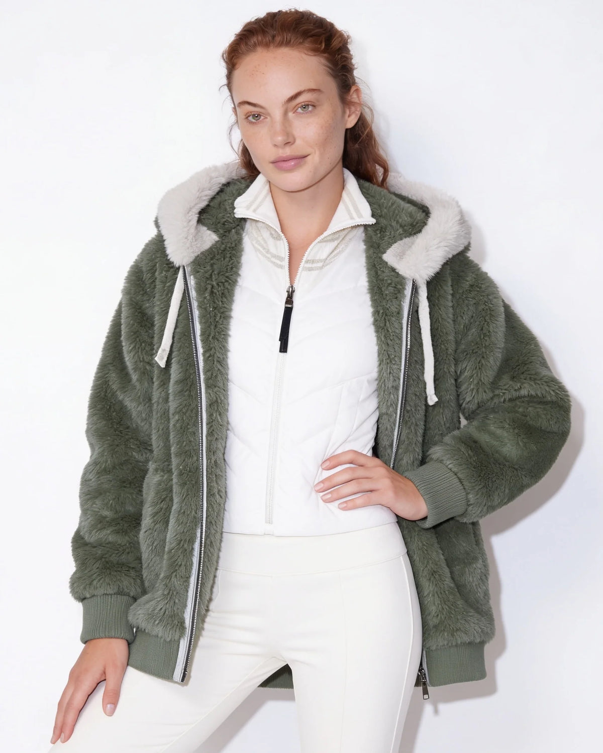 Sienna Kapuzenjacke in Felloptik