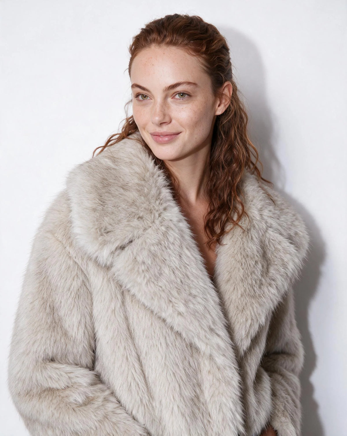 Amelie Kunstfelljacke mit Schalkragen