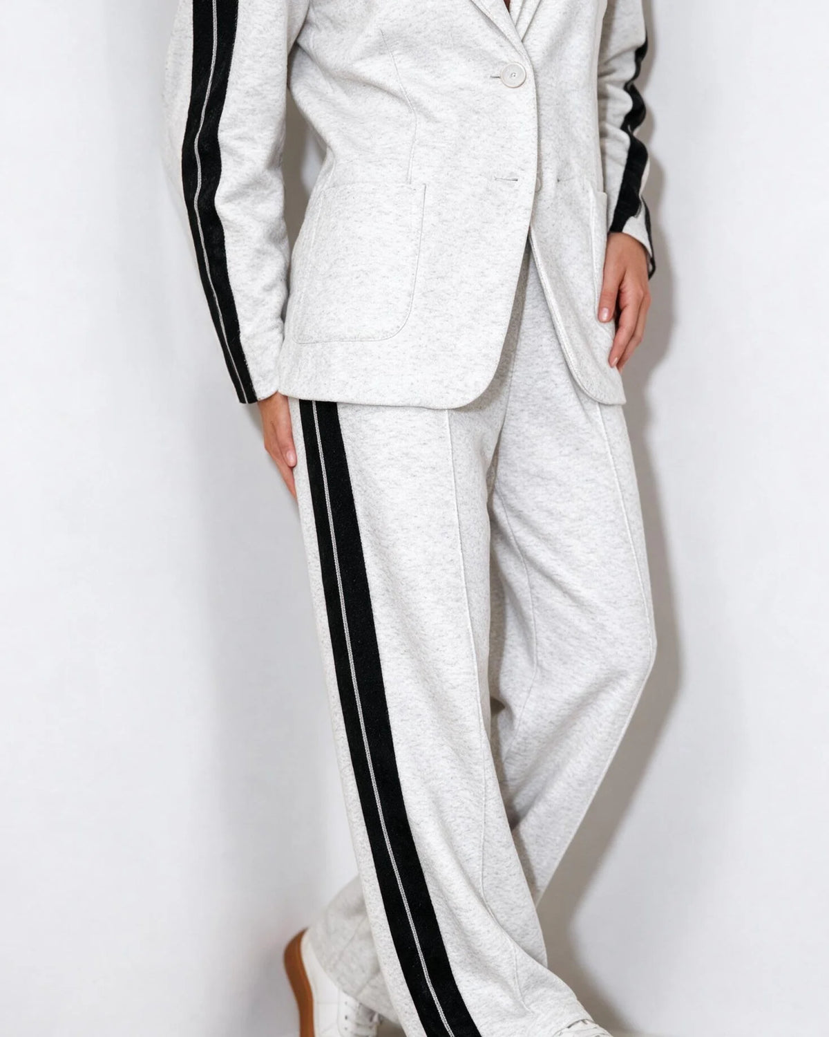 Mara Blazer-Set mit Kontraststreifen