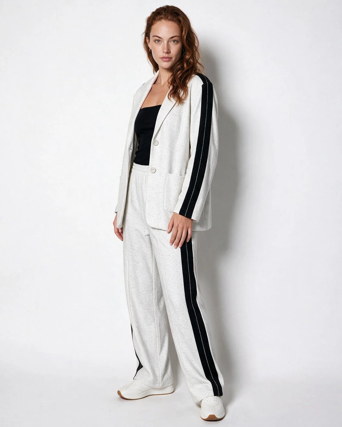 Mara Blazer-Set mit Kontraststreifen