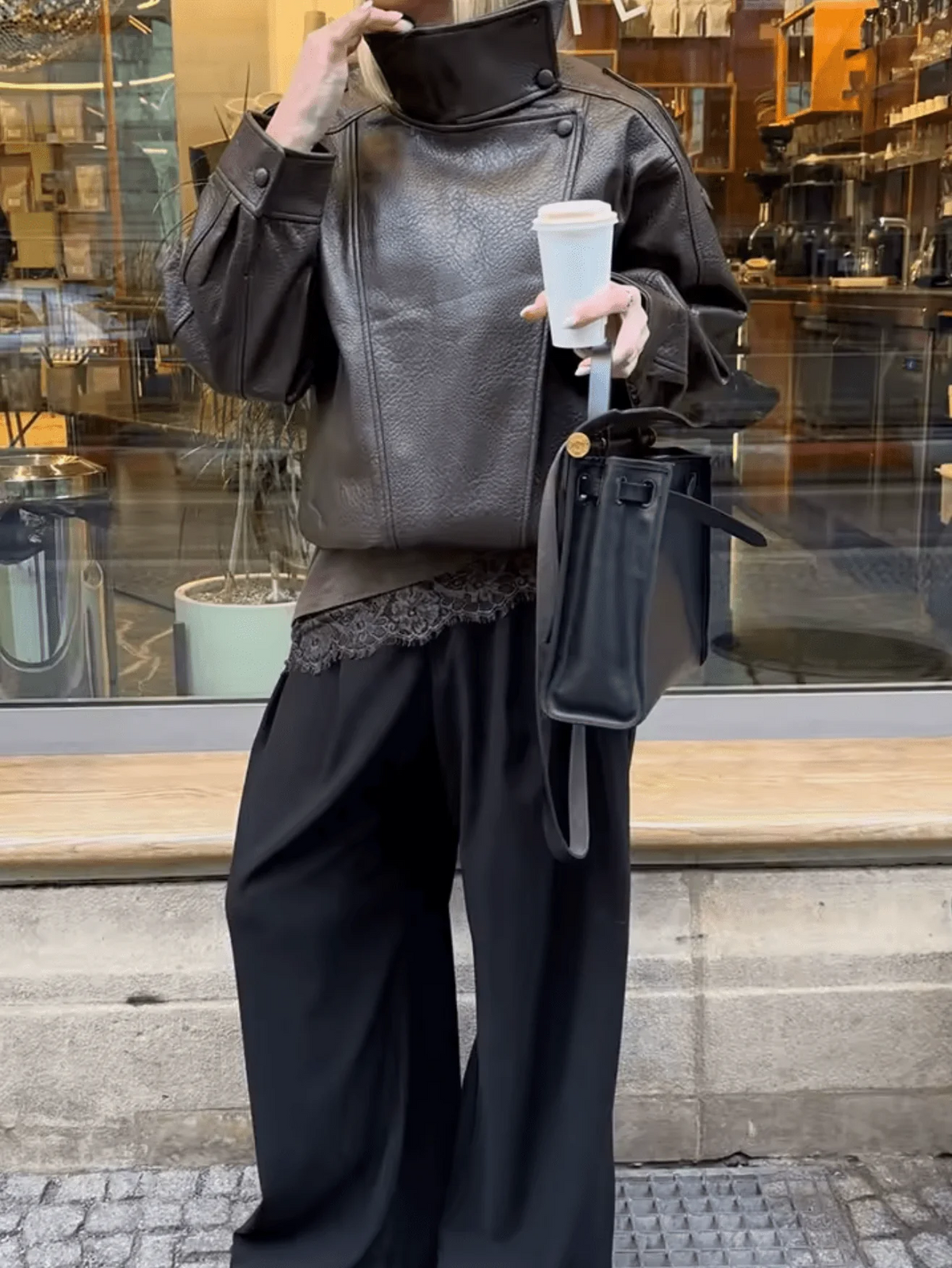Carla Asymmetrische Lederlook-Jacke